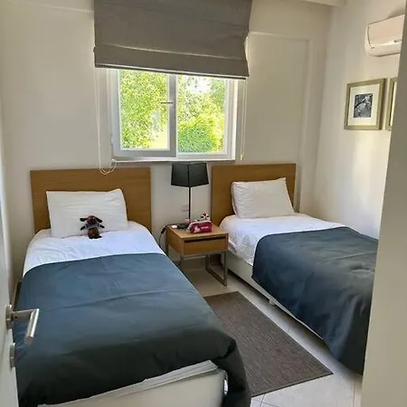 2 Bedroom Golf Апартаменты Сёке